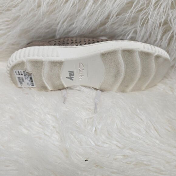 Clarks Women's Caroline Ella Silver Metallic Size 7 - Picture 5 of 8